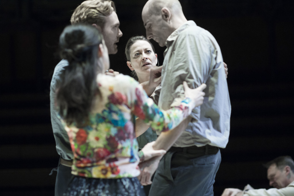 The cast from A View from the Bridge.Picture  (c) Jan Versweyveld