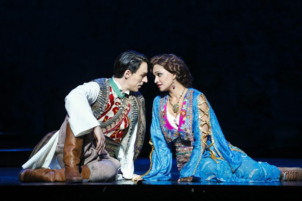 Alexander Lewis as Danilo Danilowitsch and Danielle de Niese as Hanna Glawari in Opera Australia's production of The Merry Widow at the Arts Centre Melbourne.