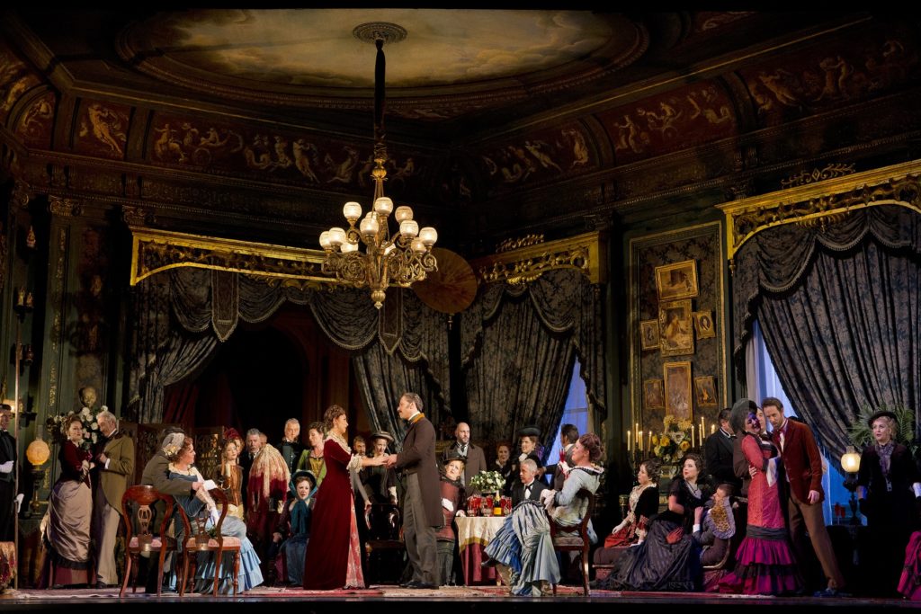 The cast of Opera Australia's 2018 production of La Traviata at the Melbourne Arts Centre.